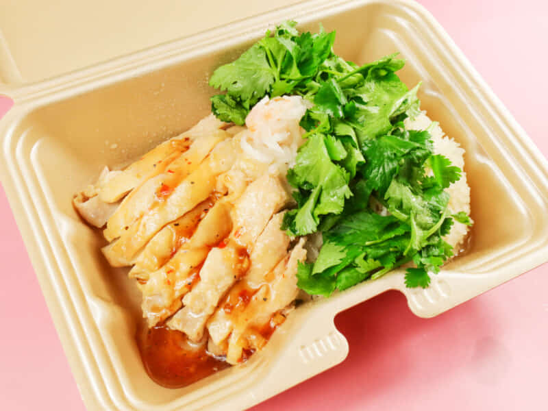 どっさりパクチーカオマンガイ｜神田でタイ料理のデリバリーなら毎日カオマンガイ